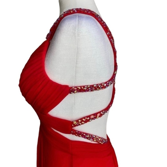 Long Red Cut Out Back Prom Formal Dress - Picture 6 of 7
